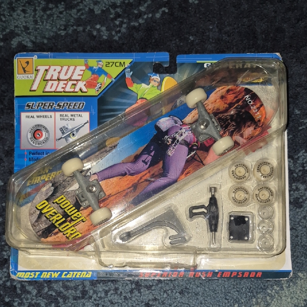 Vintage True Deck Super Speed Fingerboard Set..27cm